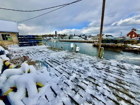 13B Clamshell Alley Vinalhaven ME 04863