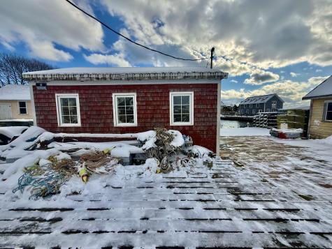 13B Clamshell Alley Vinalhaven ME 04863