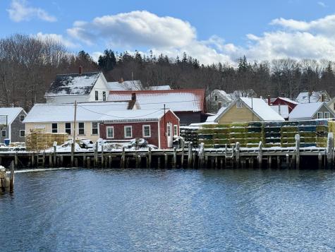 13B Clamshell Alley Vinalhaven ME 04863