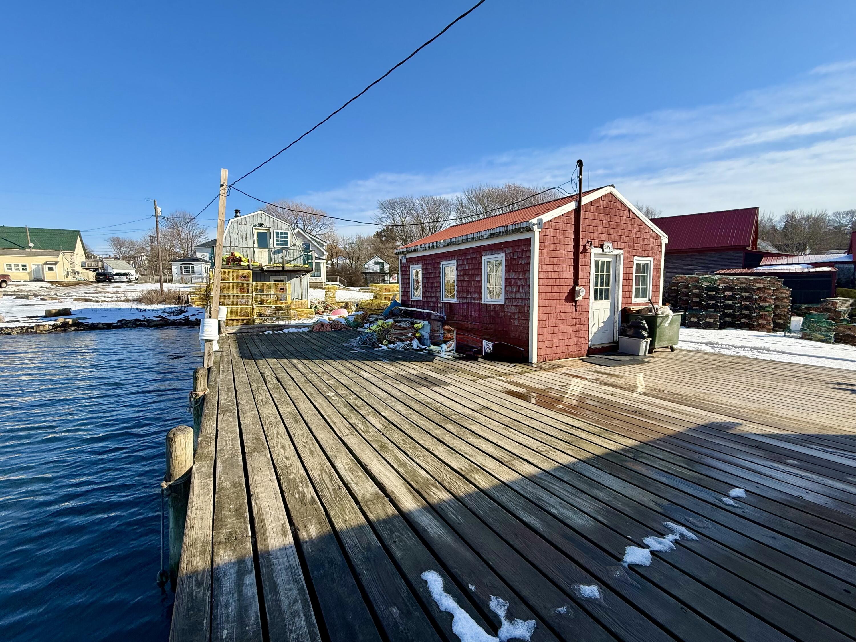 13B Clamshell Alley Vinalhaven ME 04863
