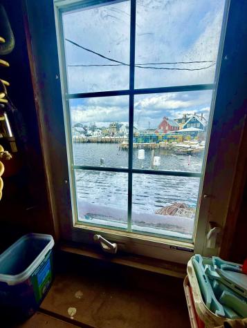 13B Clamshell Alley Vinalhaven ME 04863