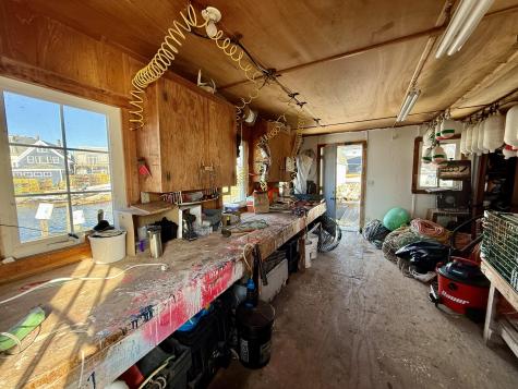 13B Clamshell Alley Vinalhaven ME 04863