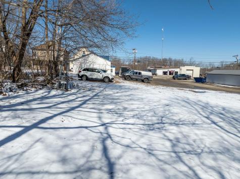 484 North Street Calais ME 04619