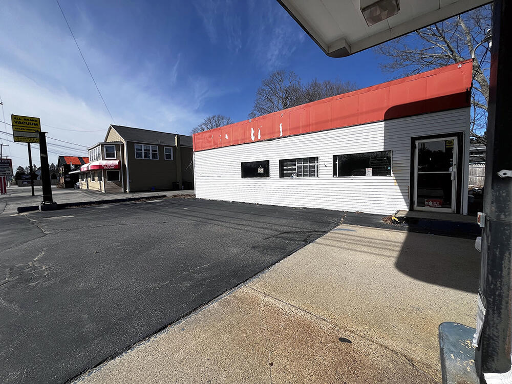 408 Elm Street Biddeford ME 04005