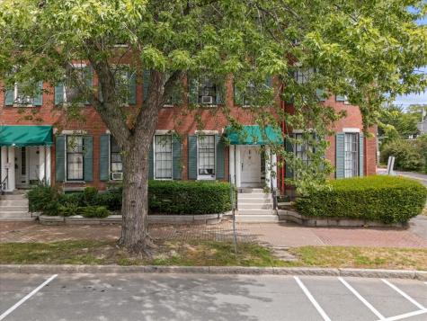 77 Broadway Bangor ME 04401