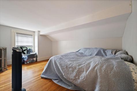 77 Broadway Bangor ME 04401