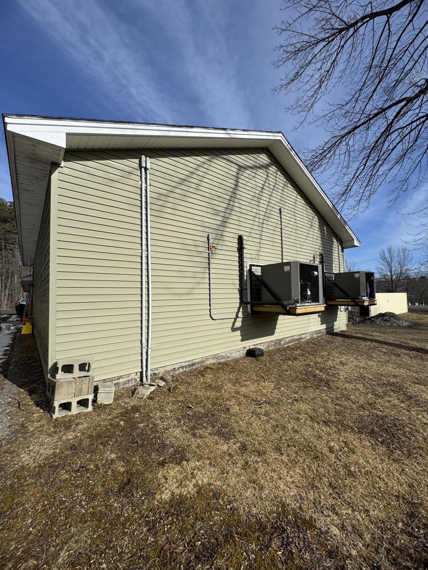 1225 W Main Street Dover-foxcroft ME 04426