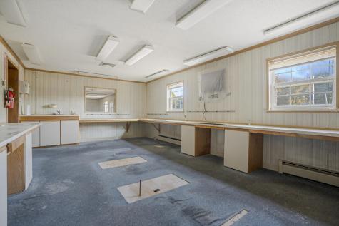 85 Hall Road Windham ME 04062