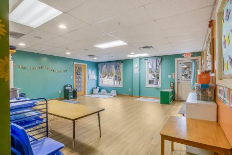 518 U.s. 1 Kittery ME 03904