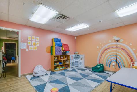 518 U.s. 1 Kittery ME 03904