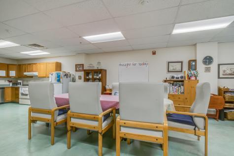 518 U.s. 1 Kittery ME 03904