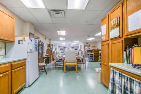 518 U.s. 1 Kittery ME 03904