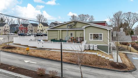 518 U.s. 1 Kittery ME 03904