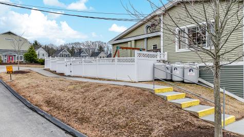 518 U.s. 1 Kittery ME 03904