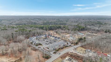 518 U.s. 1 Kittery ME 03904