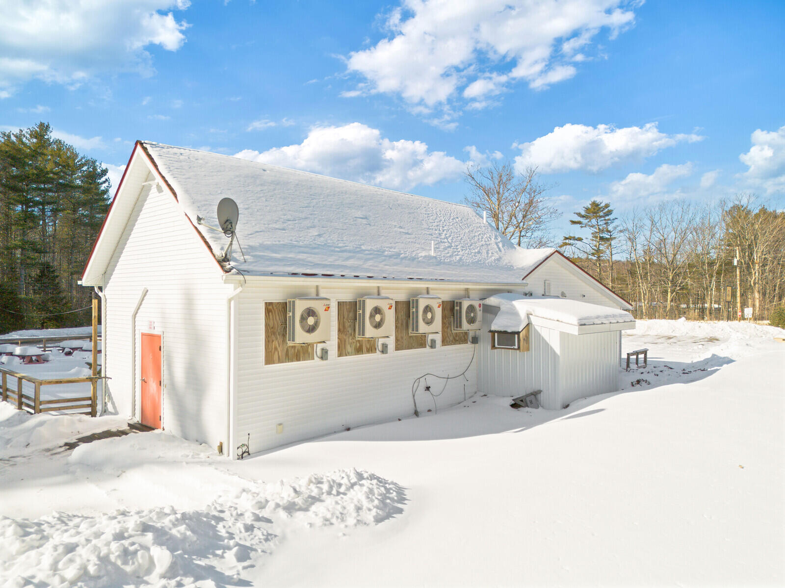 205 W Main Street Liberty ME 04949