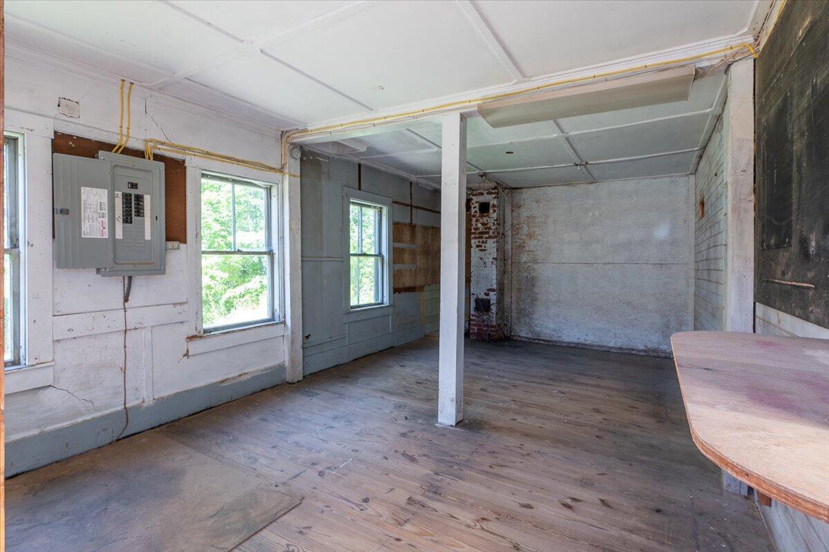 1023 Eastern Road Warren ME 04864