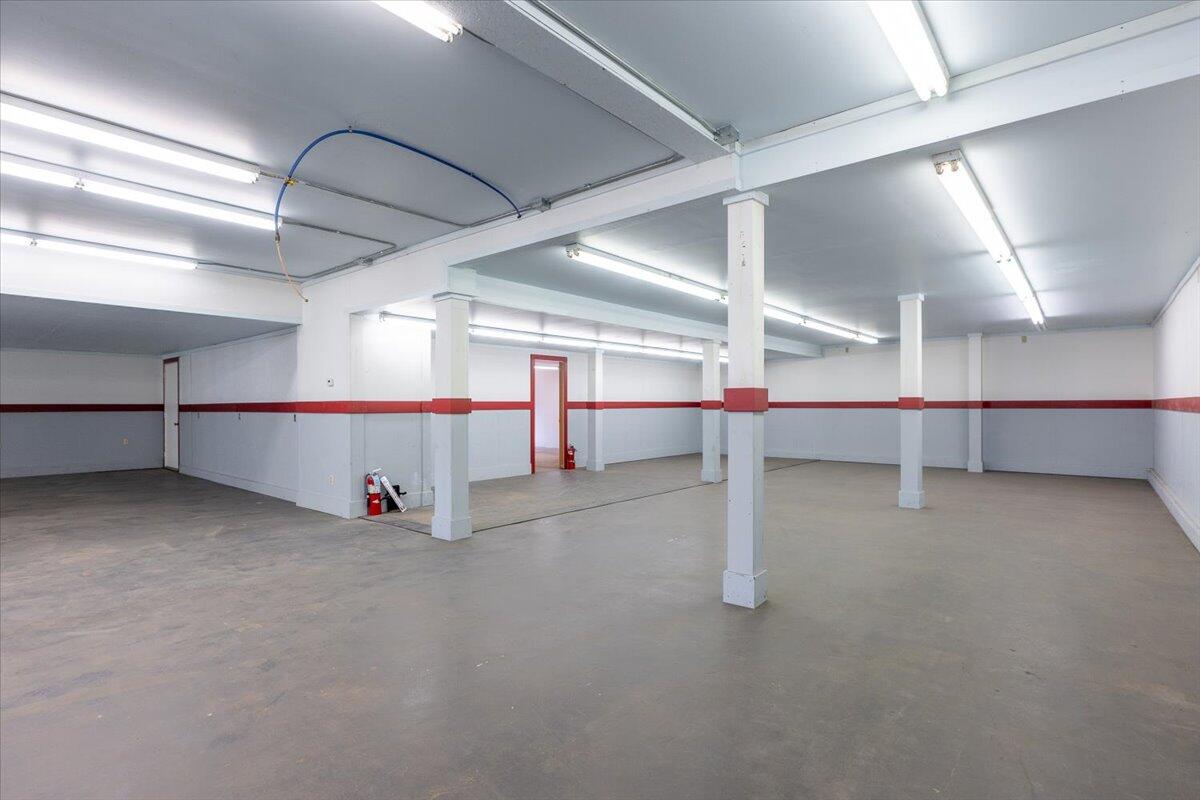 1023 Eastern Road Warren ME 04864