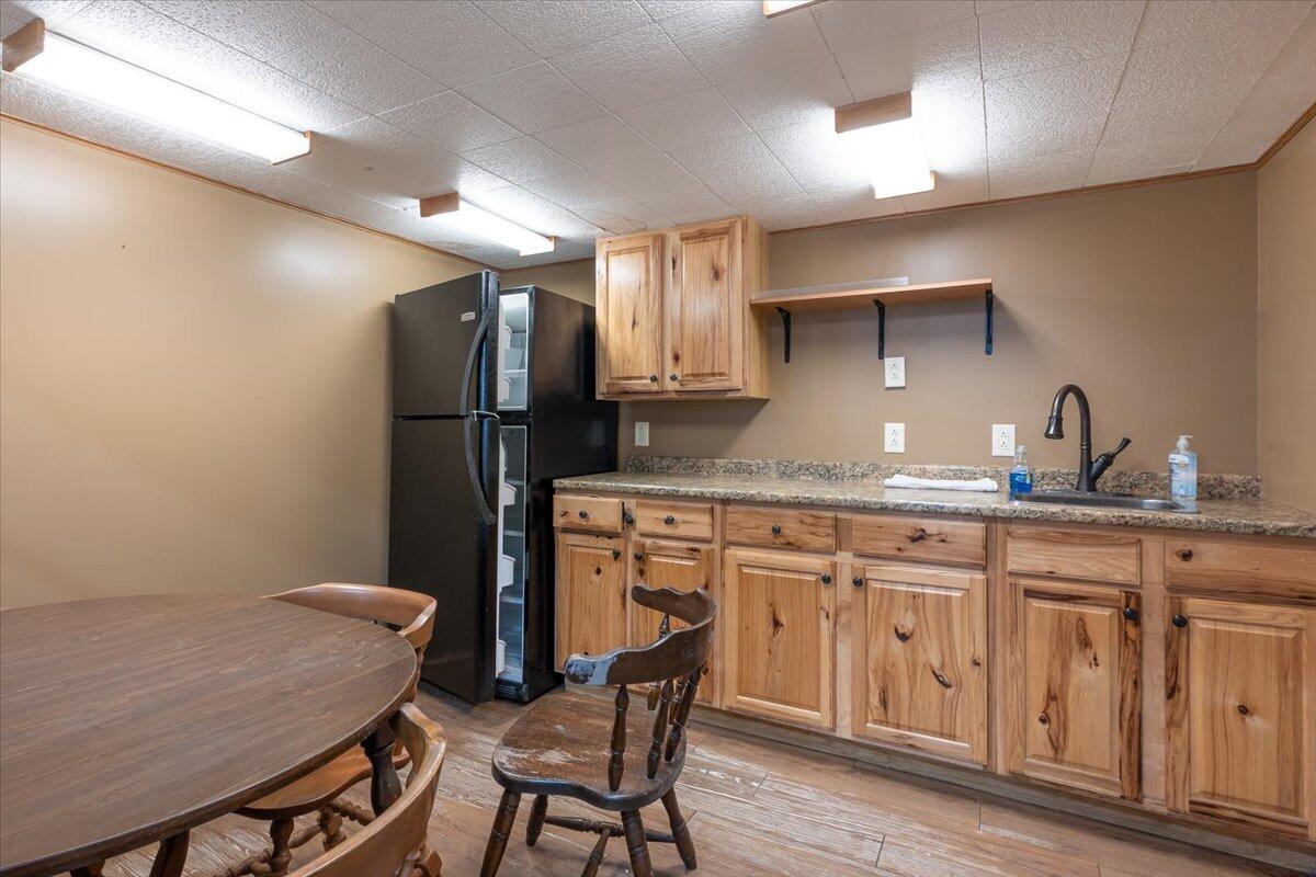 1023 Eastern Road Warren ME 04864