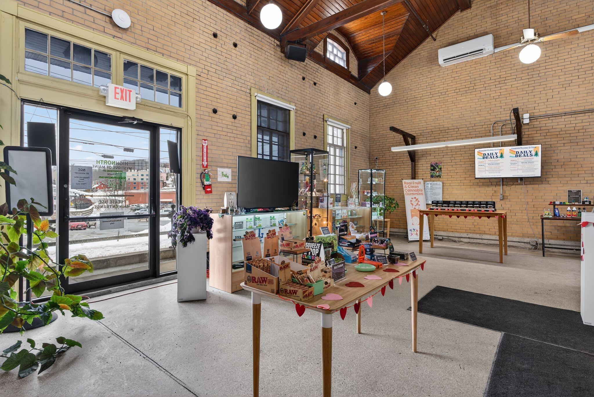 31 Main Avenue Gardiner ME 04345