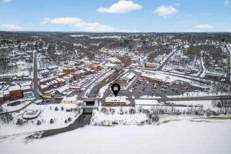 31 Main Avenue Gardiner ME 04345