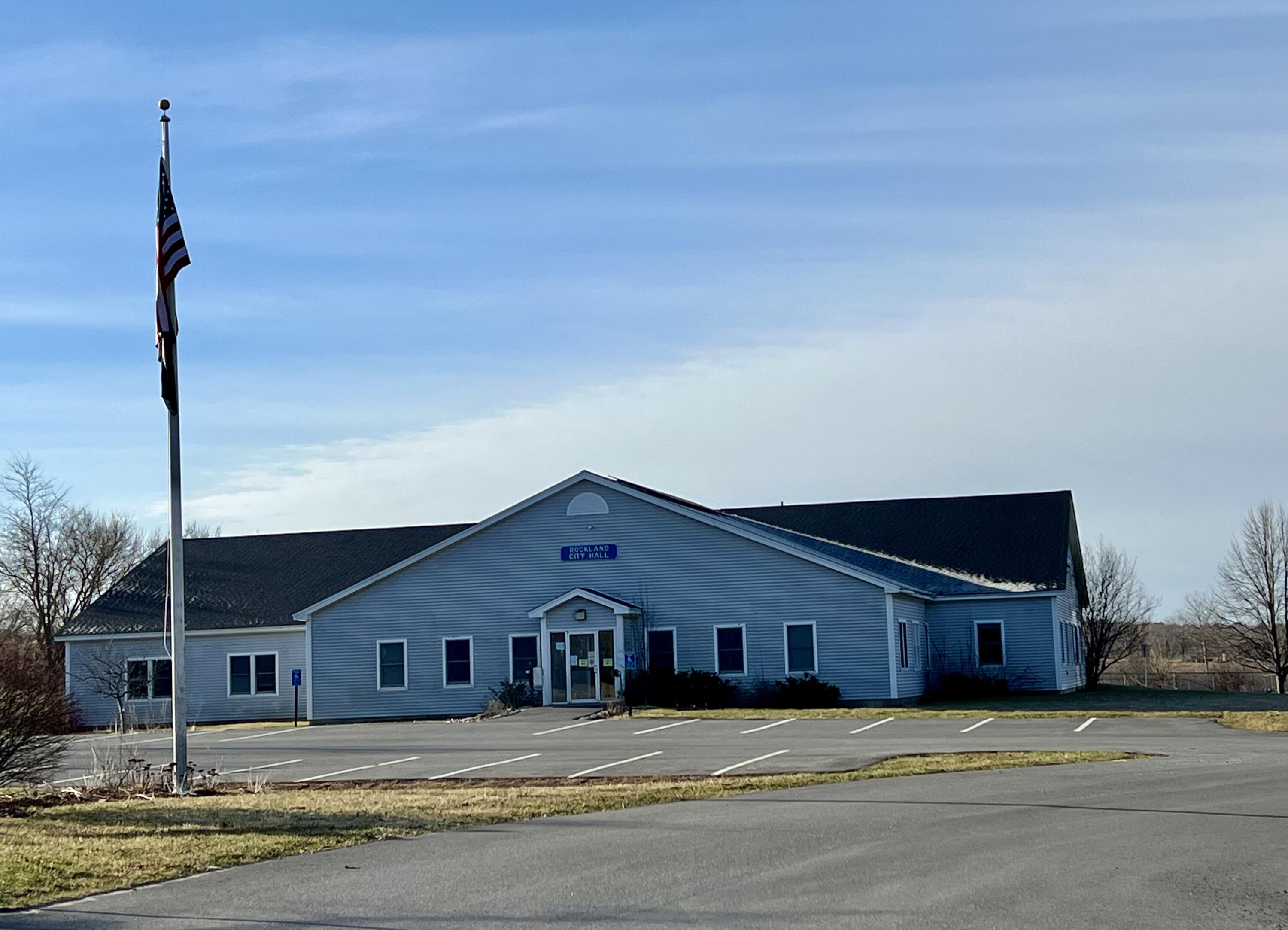 270 Pleasant Street Rockland ME 04841