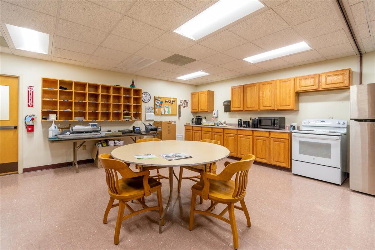 270 Pleasant Street Rockland ME 04841