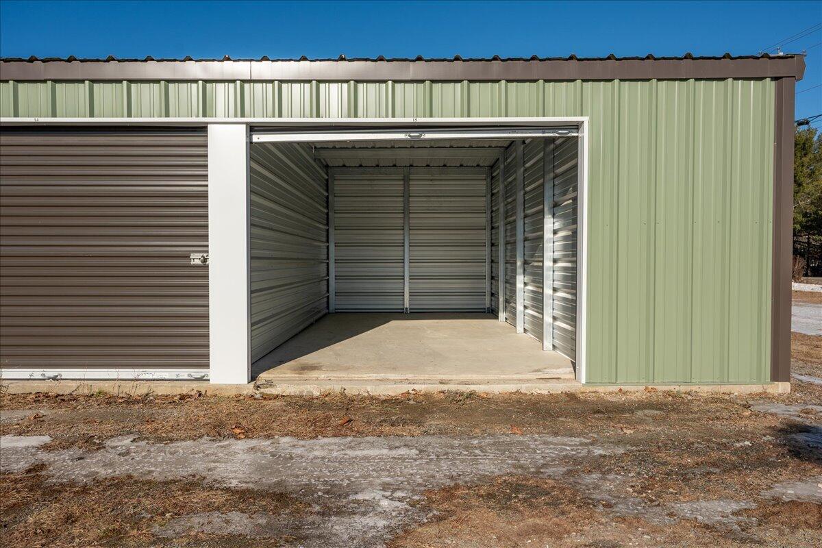 735 Waldoboro Road Washington ME 04574