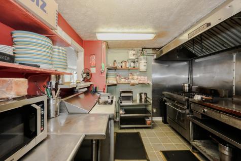 30 York Street Kennebunk ME 04043