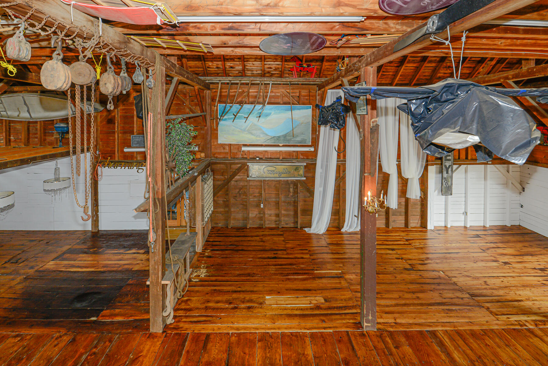 679 Roosevelt Trail Naples ME 04055