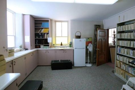 2 Chestnut Street Hallowell ME 04347