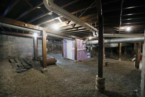 2 Chestnut Street Hallowell ME 04347