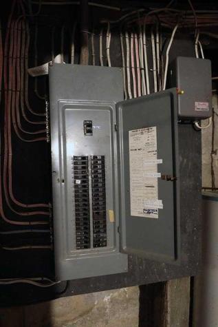 2 Chestnut Street Hallowell ME 04347