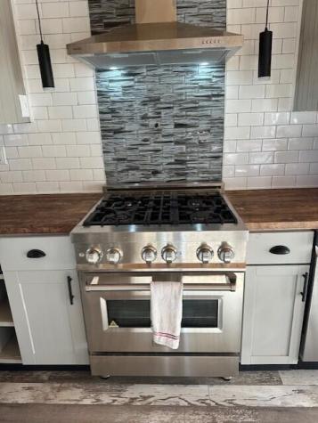 11 W Bay Road Gouldsboro ME 04607