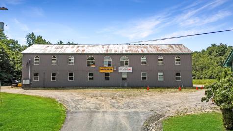 783 Auburn Road Peru ME 04290