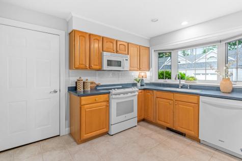2 Silver Drive Yarmouth ME 04096