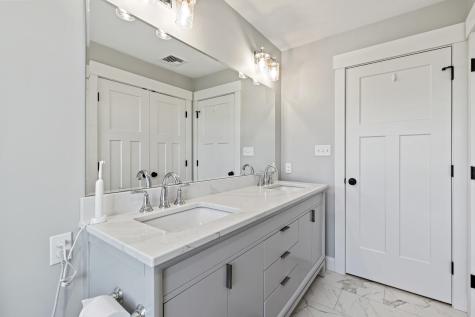 9 Cobblestone Street Falmouth ME 04105