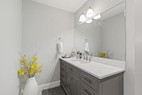 9 Cobblestone Street Falmouth ME 04105