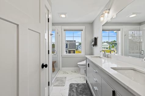 9 Cobblestone Street Falmouth ME 04105