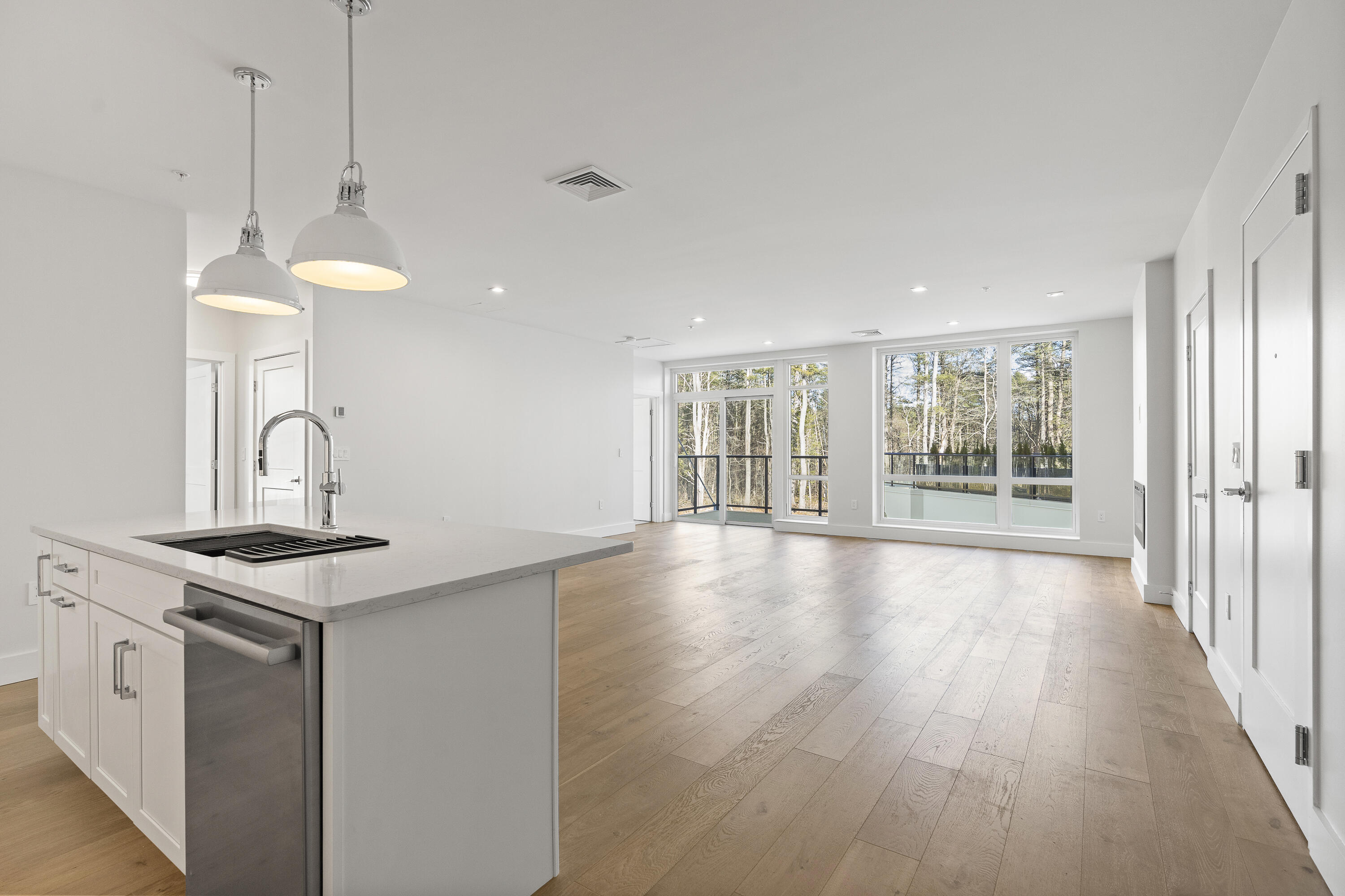 267 Us Route 1 Falmouth ME 04105