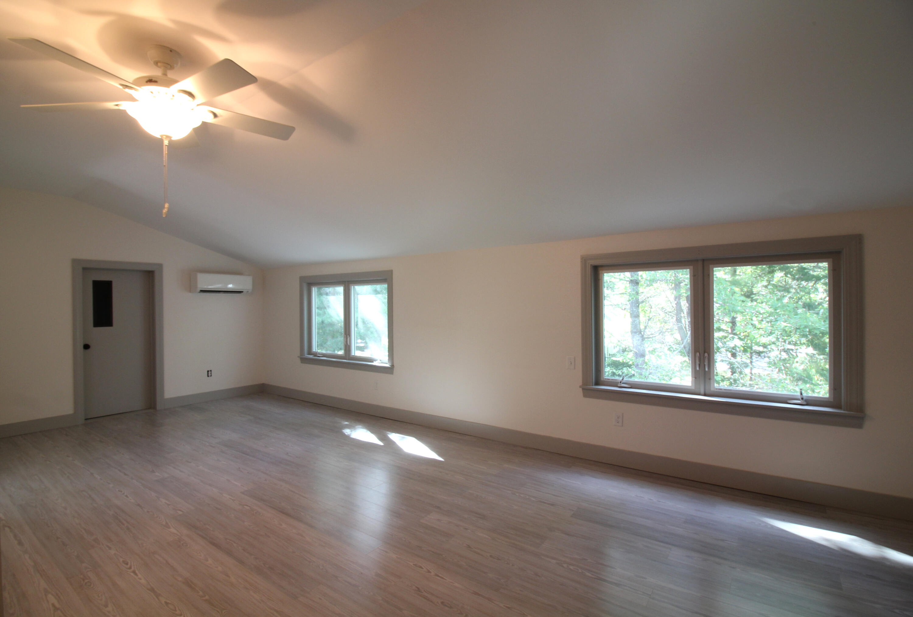 32 Applegate Lane Falmouth ME 04105