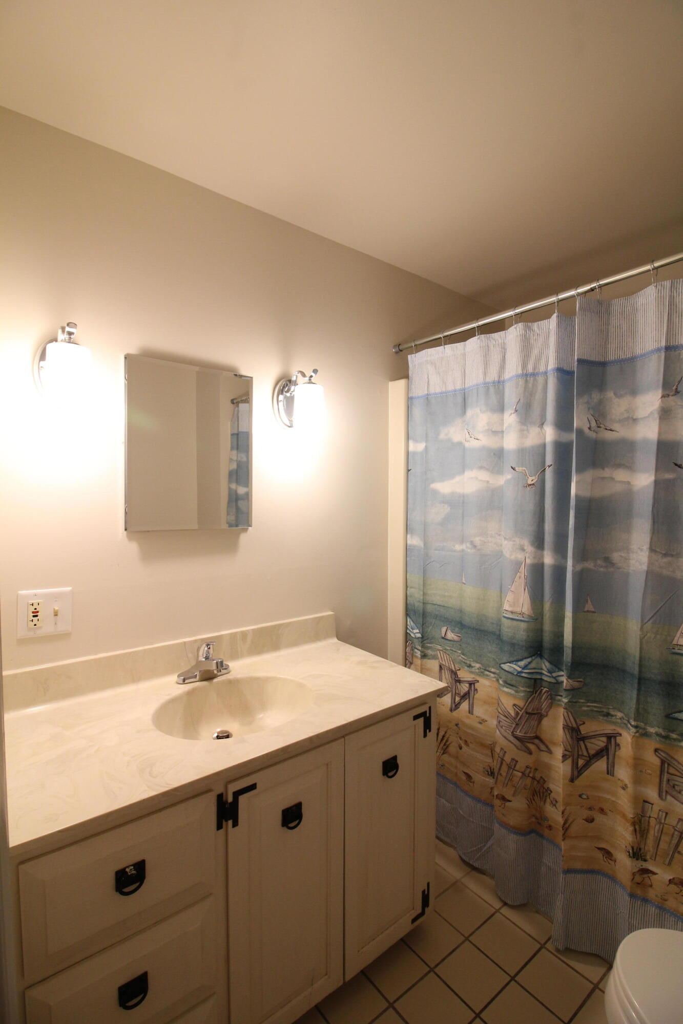 32 Applegate Lane Falmouth ME 04105