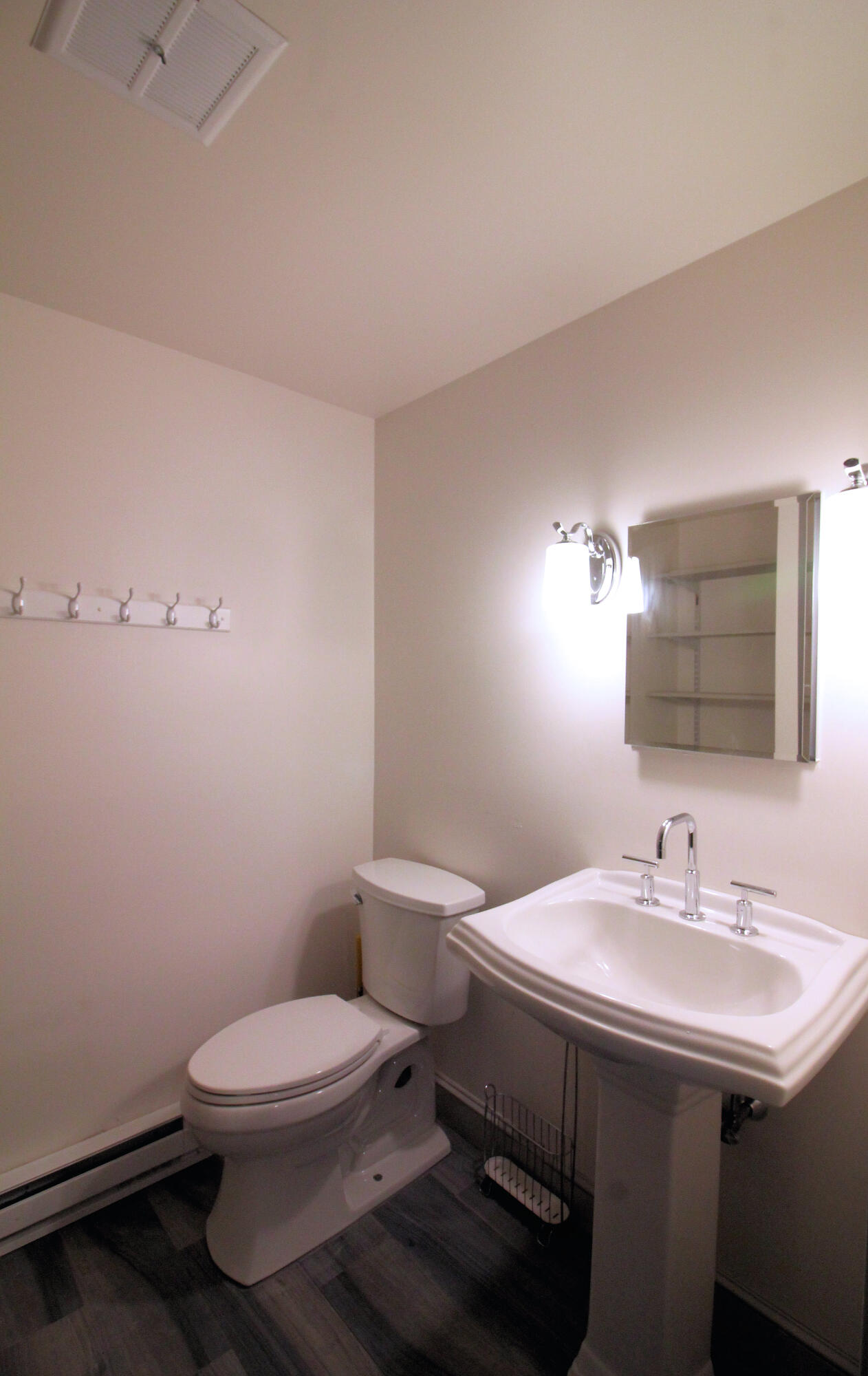 32 Applegate Lane Falmouth ME 04105