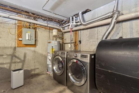 801 Us Route 1 Route York ME 03909