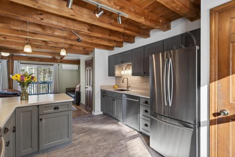 801 Us Route 1 Route York ME 03909