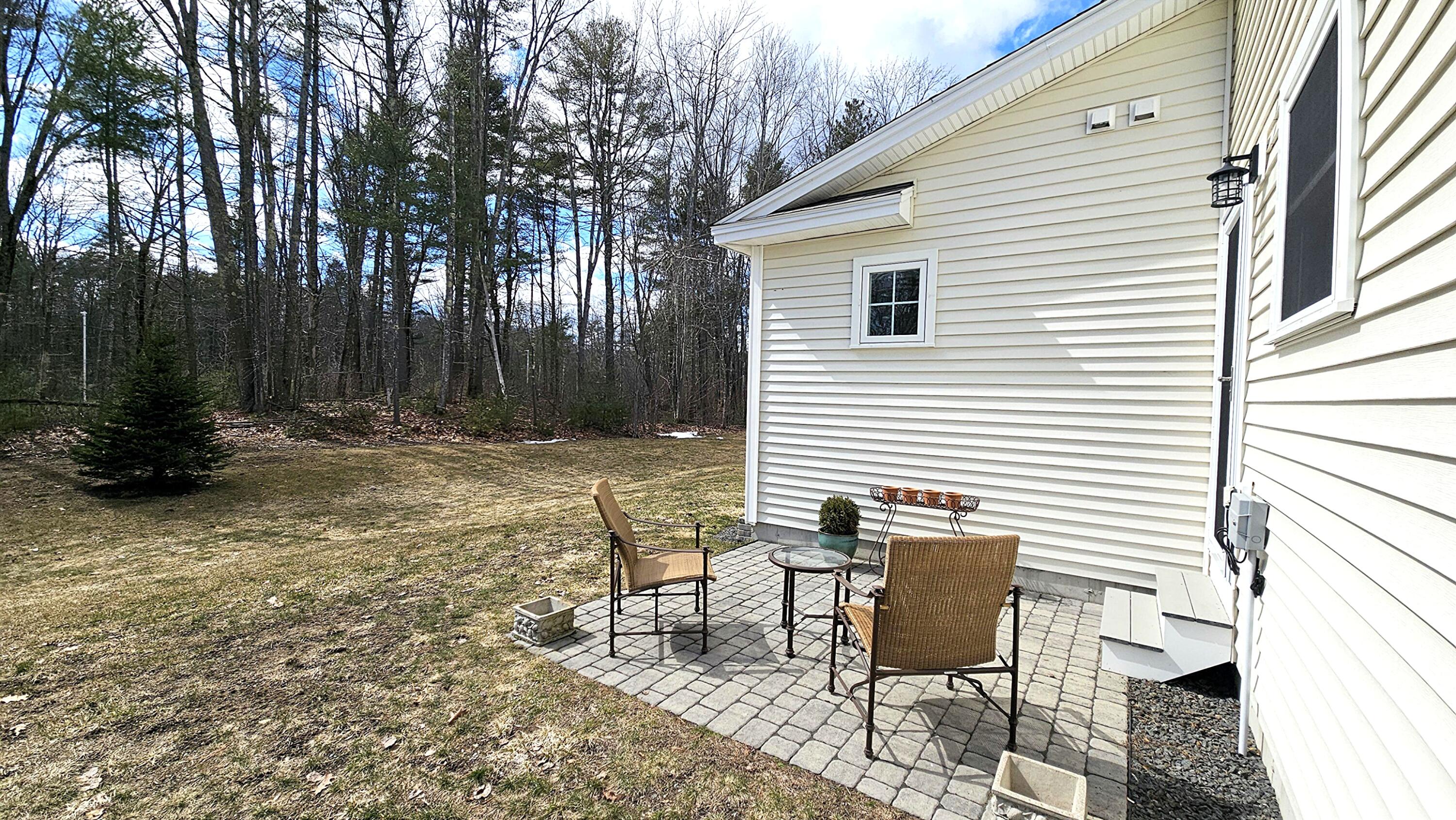 15 Webhannet Place Kennebunk ME 04043
