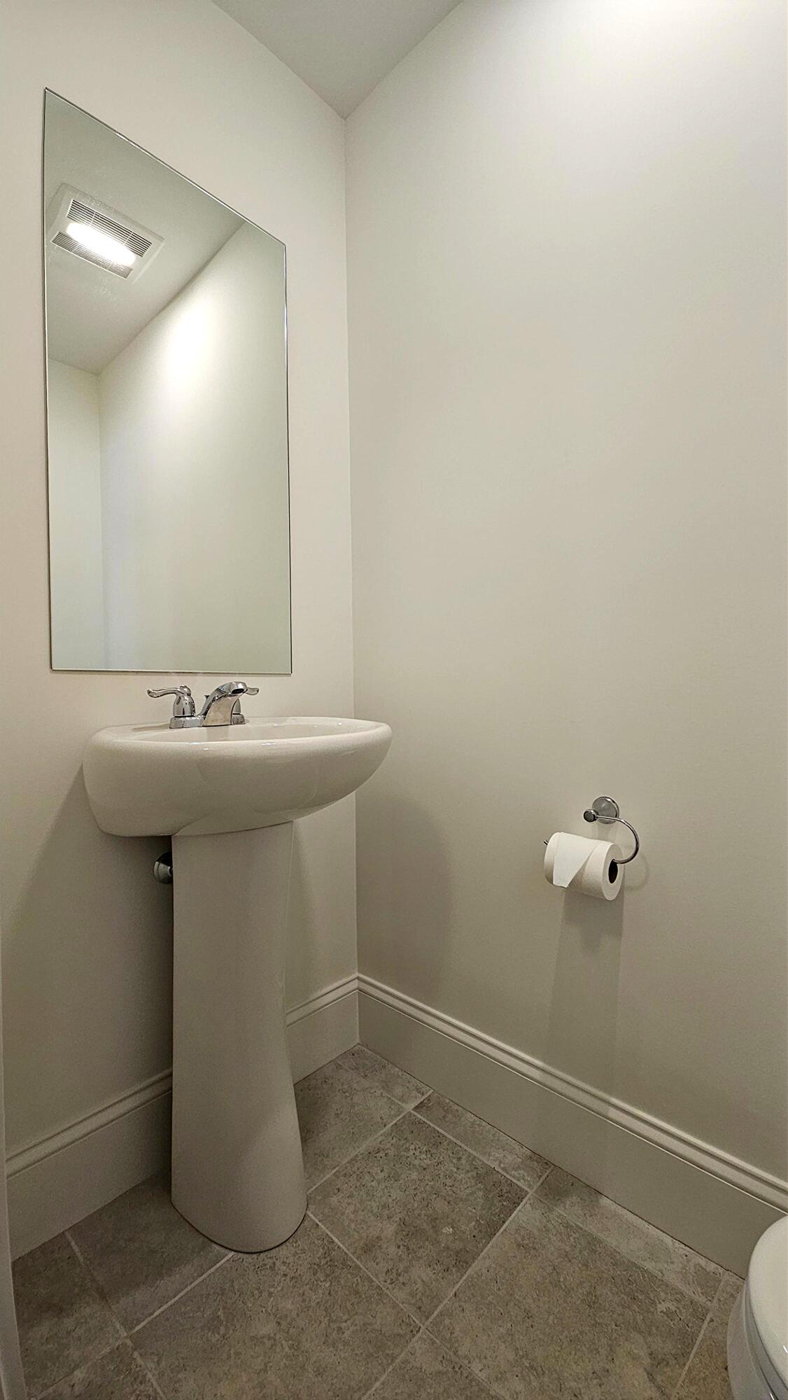 15 Webhannet Place Kennebunk ME 04043