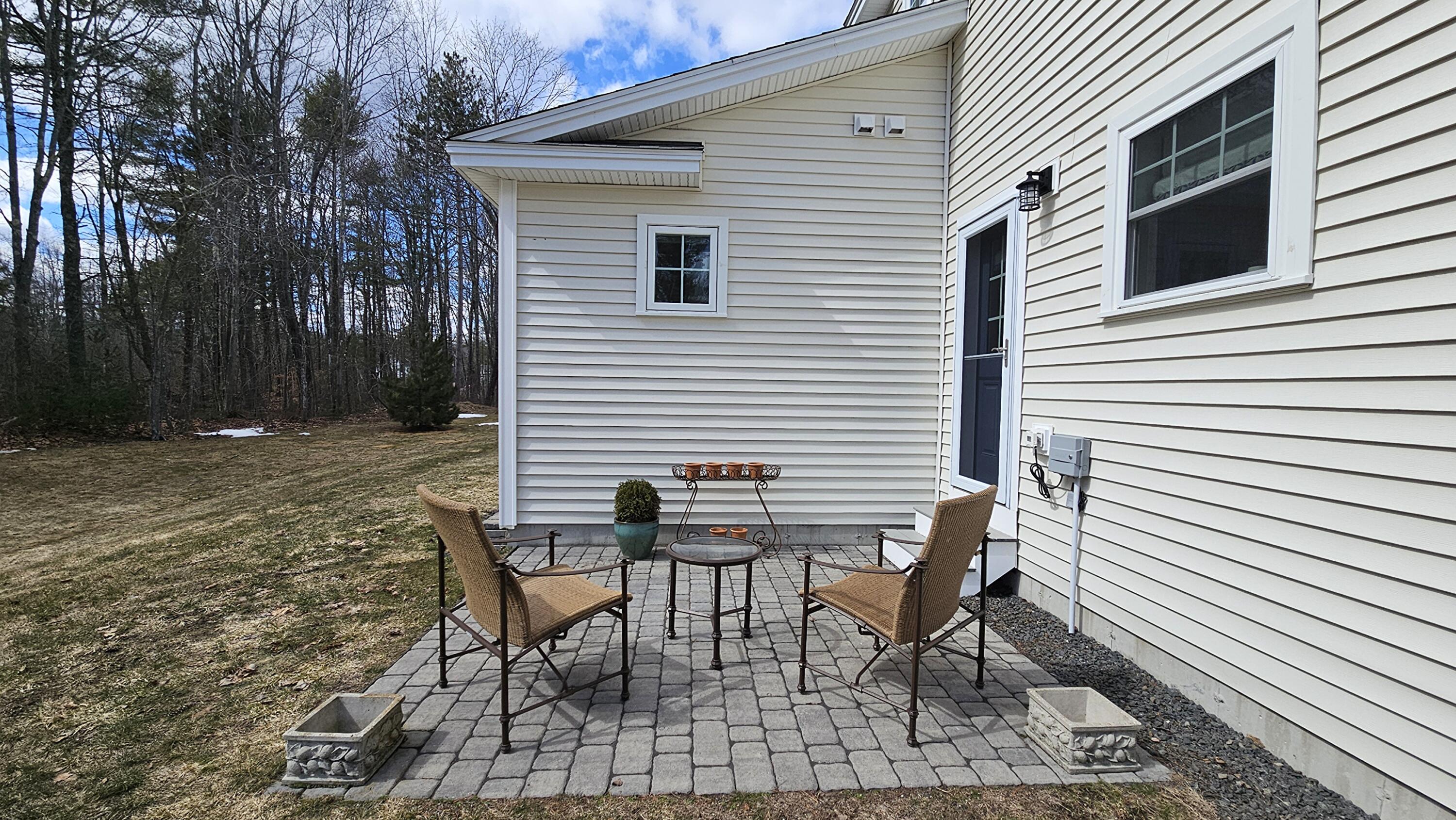 15 Webhannet Place Kennebunk ME 04043