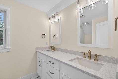 156 Patriot Way Arundel ME 04046