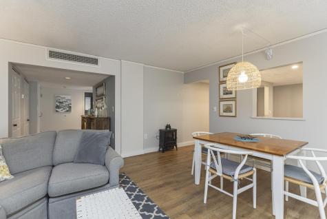 31 E Grand Avenue Old Orchard Beach ME 04064